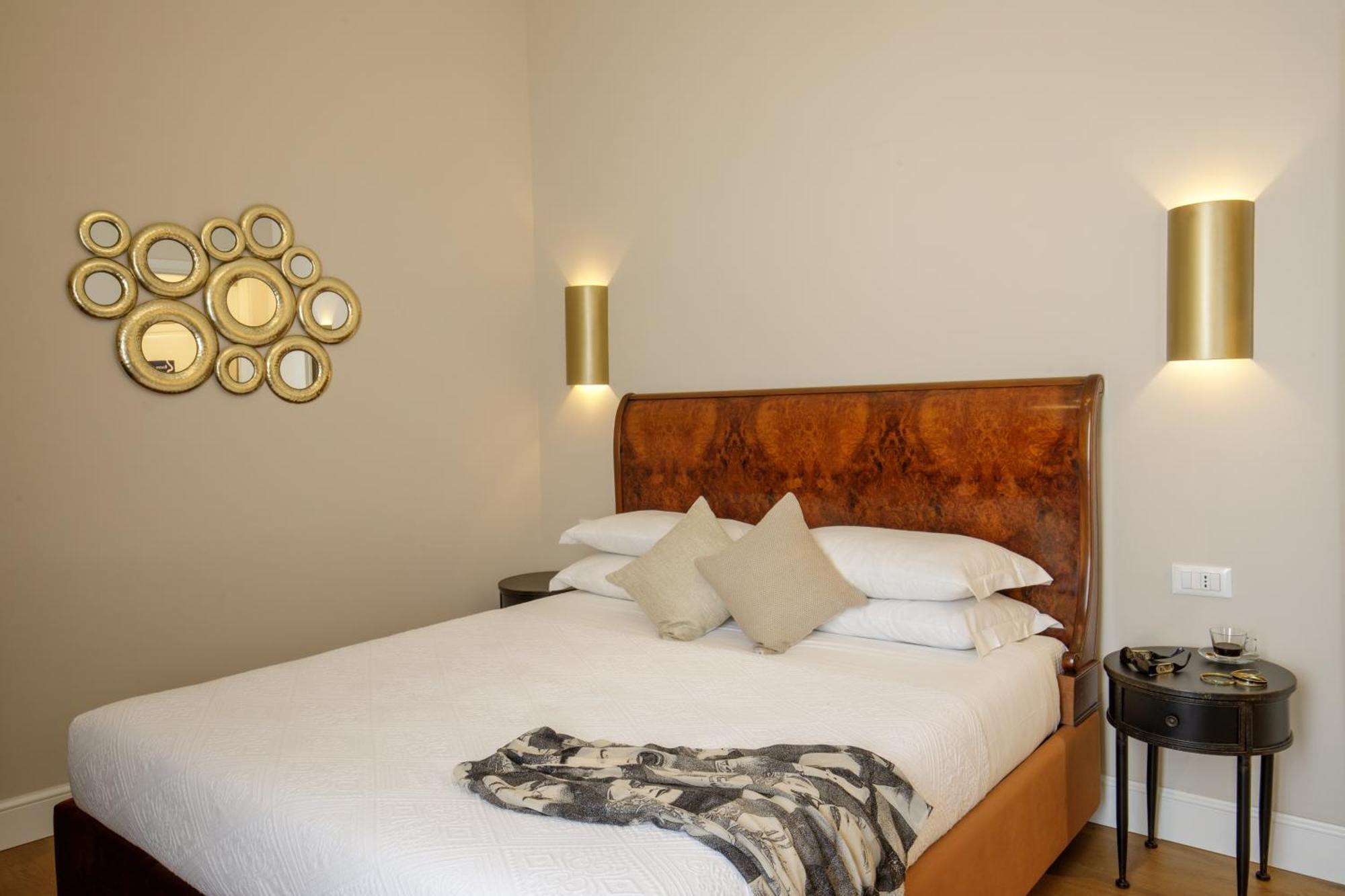 Daplace - Santa Susanna Suites Рим Екстер'єр фото